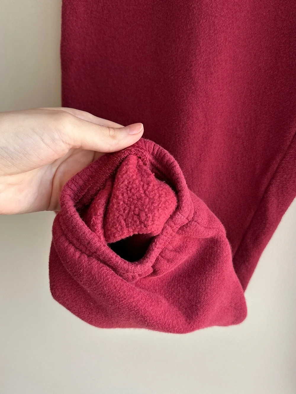Offline by aerie Joggers, Deep Ruby, Cozy Comfy Pants, Size Small - Picture 10 of 14